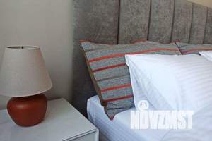 1-к квартира, посуточно, 40м2, 21/25 этаж