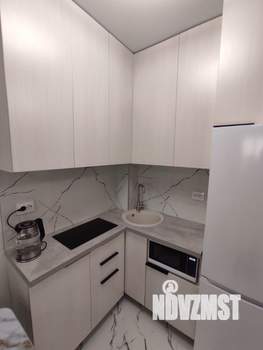 2-к квартира, посуточно, 42м2, 20/27 этаж