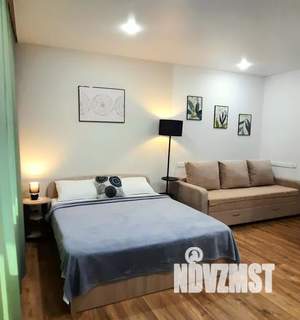 Студия квартира, посуточно, 27м2, 1/25 этаж