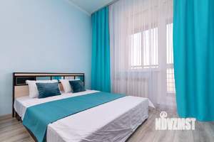 Студия квартира, посуточно, 35м2, 5/25 этаж