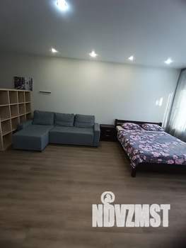 Студия квартира, посуточно, 38м2, 6/25 этаж
