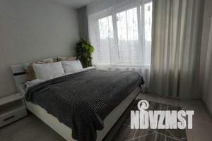 2-к квартира, посуточно, 38м2, 9/25 этаж