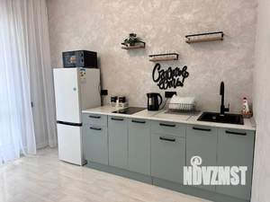 1-к квартира, посуточно, 42м2, 12/17 этаж