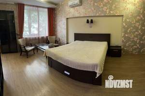 Студия квартира, посуточно, 32м2, 4/5 этаж