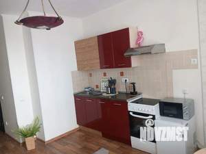 Студия квартира, посуточно, 30м2, 10/25 этаж