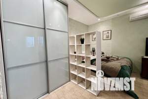 1-к квартира, посуточно, 40м2, 7/18 этаж