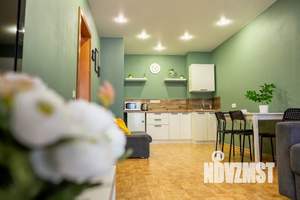 2-к квартира, посуточно, 42м2, 2/17 этаж