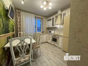 2-к квартира, на длительный срок, 65м2, 2/18 этаж