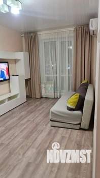 1-к квартира, на длительный срок, 42м2, 3/18 этаж