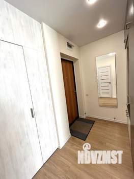 Студия квартира, посуточно, 43м2, 2/17 этаж