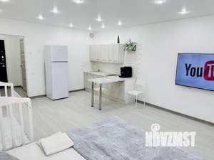 Студия квартира, посуточно, 33м2, 10/10 этаж