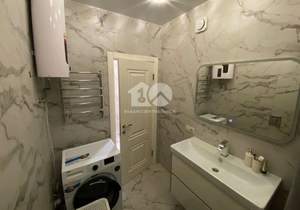 Студия квартира, на длительный срок, 32м2, 1/10 этаж