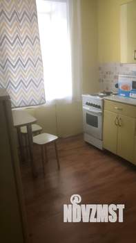 1-к квартира, на длительный срок, 38м2, 3/6 этаж