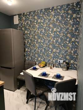 1-к квартира, посуточно, 38м2, 7/16 этаж