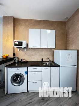 Студия квартира, посуточно, 25м2, 3/17 этаж