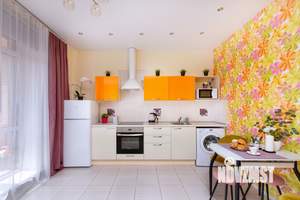 Студия квартира, посуточно, 40м2, 13/27 этаж