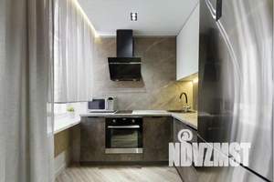 3-к квартира, посуточно, 62м2, 4/9 этаж
