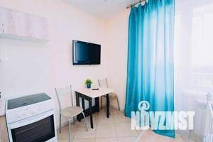 1-к квартира, посуточно, 35м2, 12/25 этаж