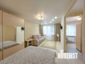 1-к квартира, посуточно, 32м2, 3/5 этаж