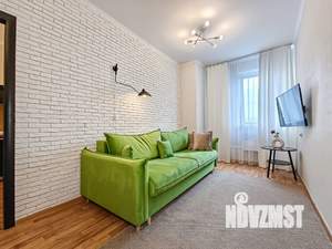 2-к квартира, посуточно, 44м2, 17/19 этаж