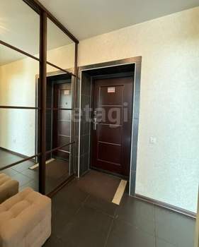 4-к квартира, на длительный срок, 113м2, 8/10 этаж