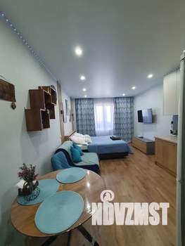 Студия квартира, посуточно, 33м2, 16/17 этаж