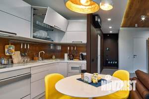 1-к квартира, посуточно, 65м2, 1/1 этаж