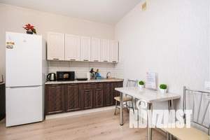 1-к квартира, посуточно, 30м2, 16/25 этаж