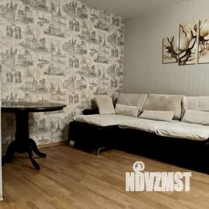 2-к квартира, посуточно, 47м2, 3/5 этаж