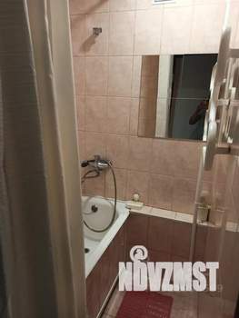 2-к квартира, посуточно, 52м2, 1/5 этаж