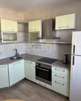 4-к квартира, на длительный срок, 78м2, 9/10 этаж