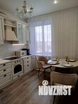 2-к квартира, посуточно, 70м2, 3/6 этаж