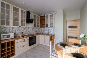1-к квартира, посуточно, 40м2, 13/25 этаж