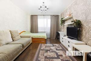 1-к квартира, посуточно, 50м2, 5/17 этаж