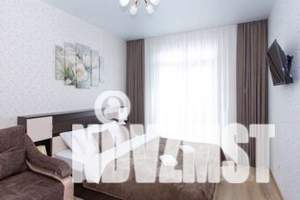 2-к квартира, посуточно, 40м2, 20/25 этаж
