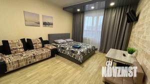 Студия квартира, посуточно, 28м2, 11/25 этаж