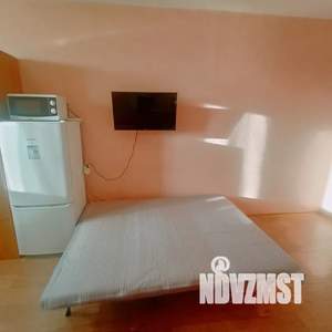 Студия квартира, посуточно, 24м2, 12/25 этаж