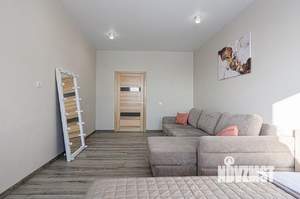 1-к квартира, посуточно, 40м2, 13/25 этаж