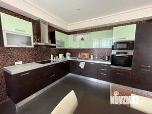 5-к квартира, на длительный срок, 190м2, 6/9 этаж