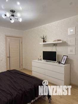 1-к квартира, посуточно, 40м2, 8/10 этаж