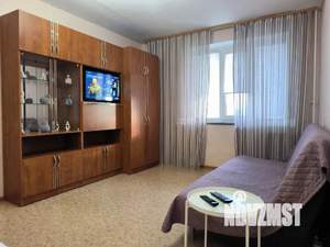 1-к квартира, посуточно, 42м2, 7/9 этаж