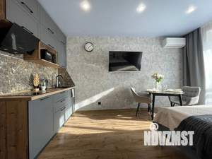Студия квартира, посуточно, 35м2, 11/17 этаж