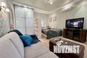 1-к квартира, посуточно, 40м2, 7/18 этаж