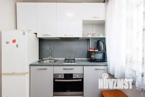 1-к квартира, посуточно, 36м2, 1/1 этаж