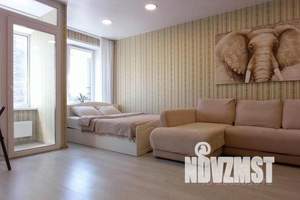 1-к квартира, посуточно, 34м2, 3/25 этаж