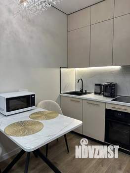 Студия квартира, посуточно, 29м2, 17/18 этаж