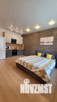 Студия квартира, посуточно, 37м2, 6/25 этаж