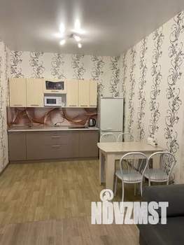 1-к квартира, посуточно, 45м2, 10/20 этаж