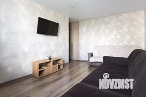 2-к квартира, посуточно, 39м2, 4/9 этаж