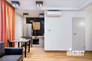 2-к квартира, посуточно, 43м2, 1/1 этаж
